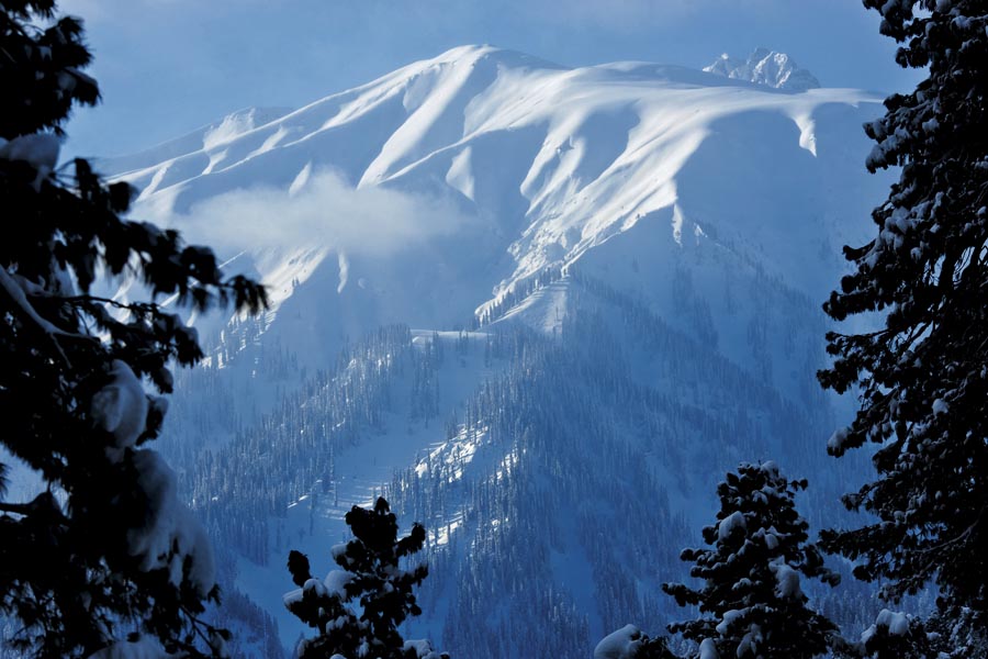 Himalayan Odyski – Yes! You can ski in India